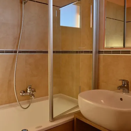 Hotel Mirage 3*
